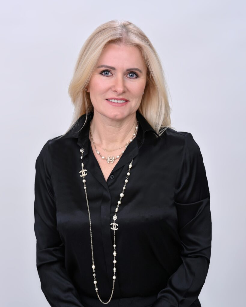 Urszula  McKee